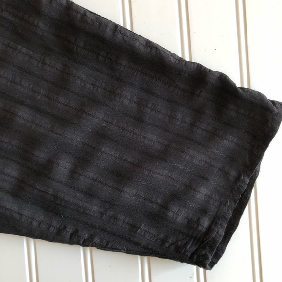 Aakaa Roll Sleeve Tie Front Black Top ~ Size L - Picture 10 of 13